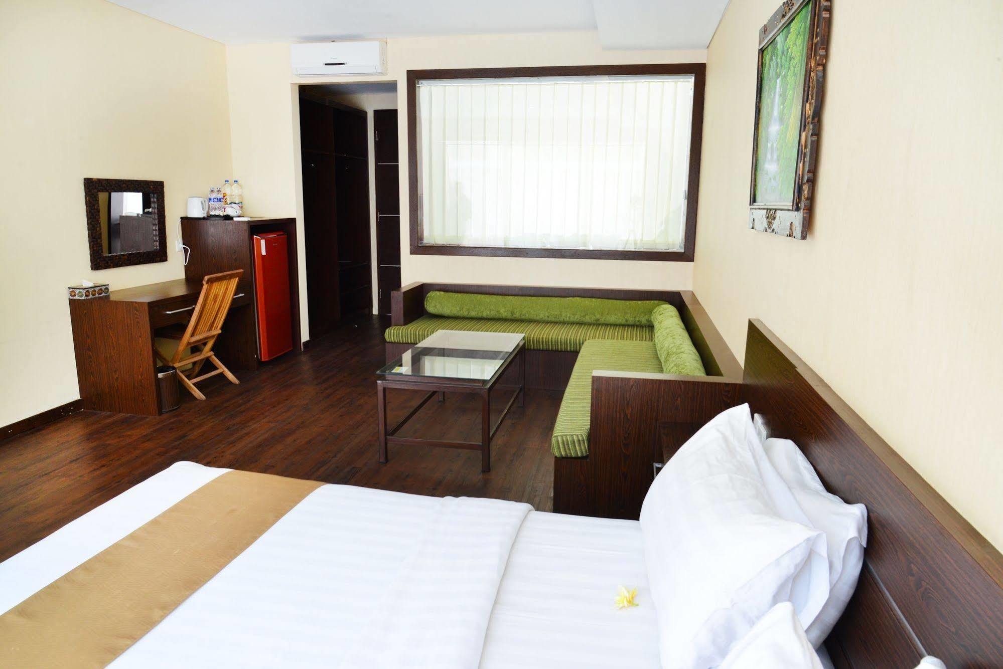 เดวาตาสวีทแอนด์เรสซิเดนซ์ Hotel เลอกีอัน ภายนอก รูปภาพ